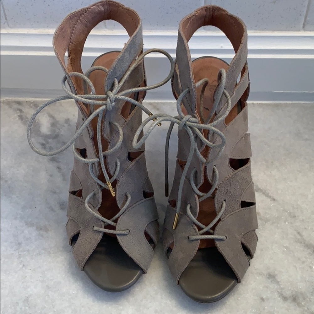 Joie Gray suede lace up heels size 7.5 - Picture 2 of 4